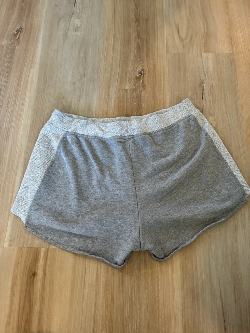 Fabletics Gray Athletic Drawstring Shorts - Picture 2 of 3